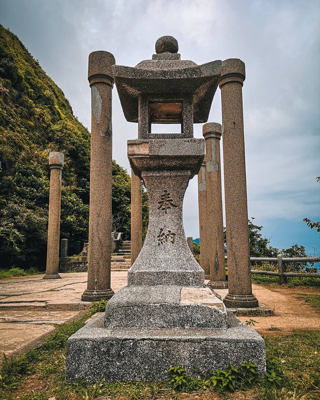 金瓜石神社 石燈籠